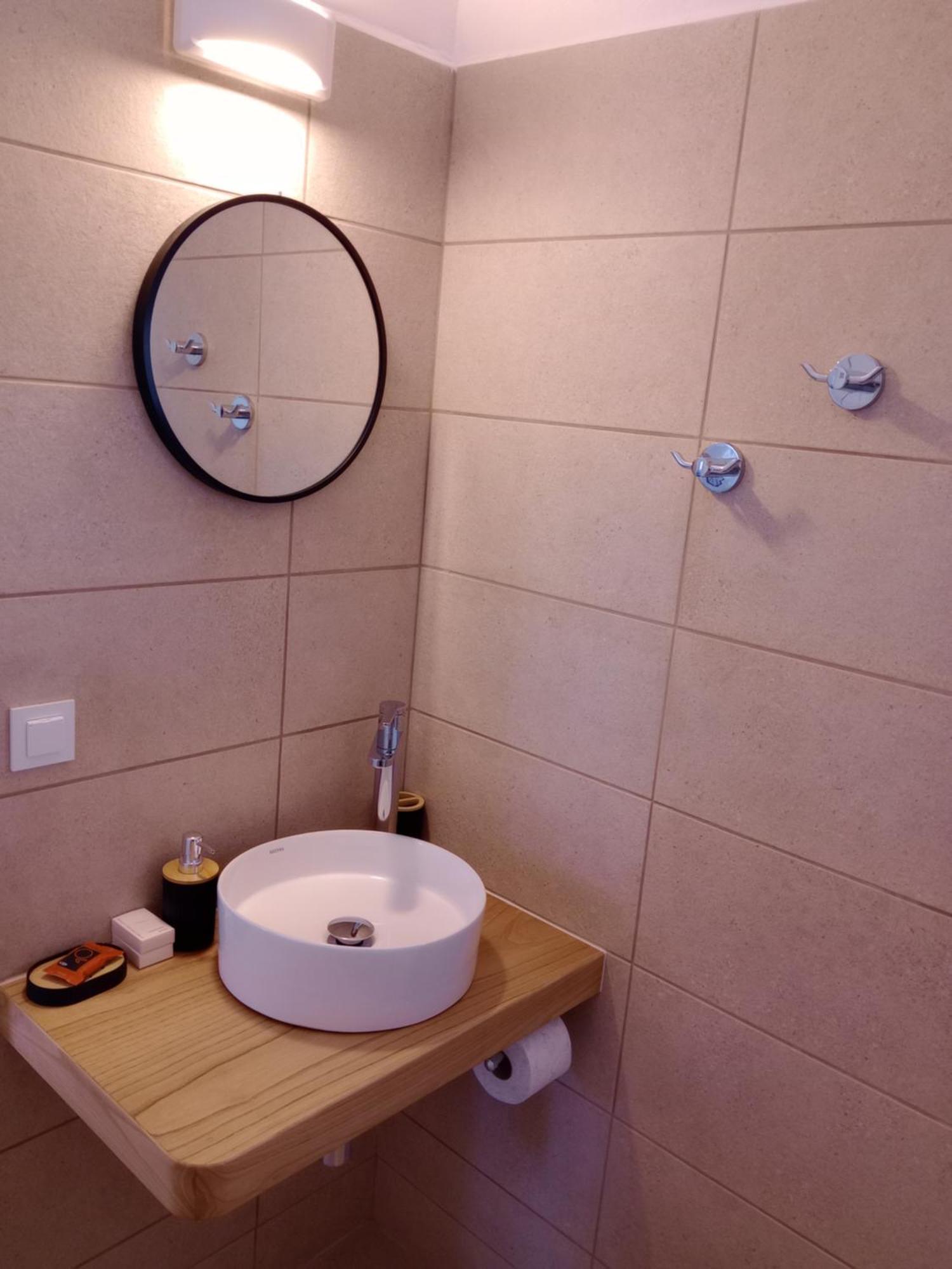 Meltemi Rooms And Studios อานาฟี ภายนอก รูปภาพ